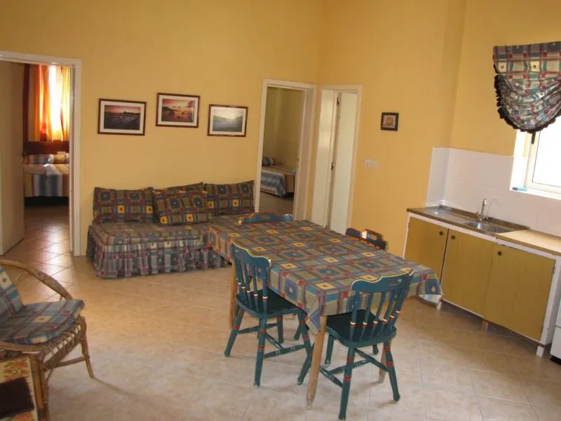 Business 19 image MARIBLU GUESTHOUSE